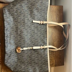 Michael Kors bag